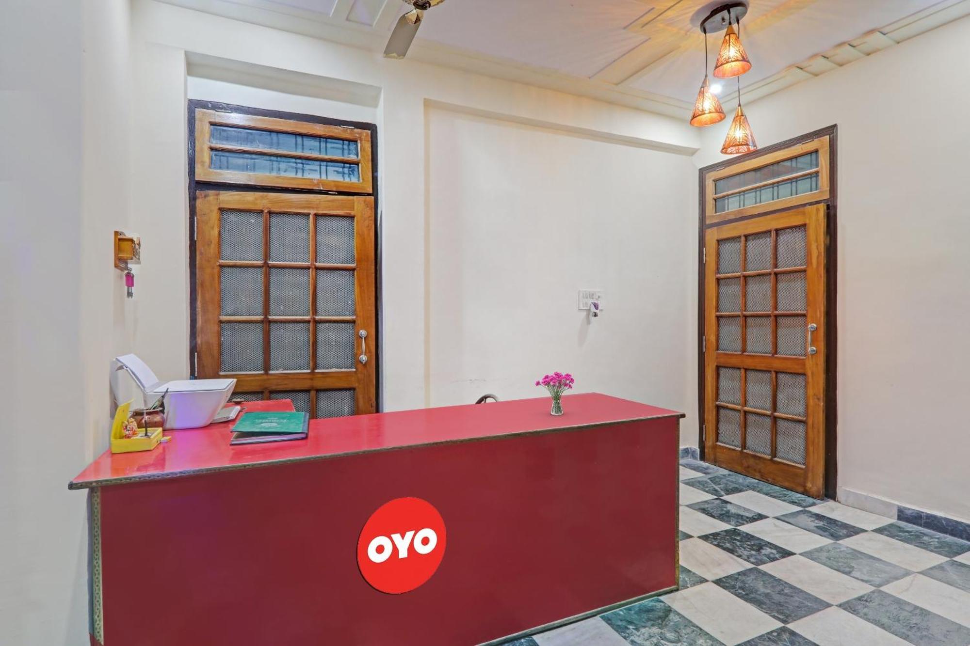 Hotel O R K Hotels 勒克瑙 外观 照片